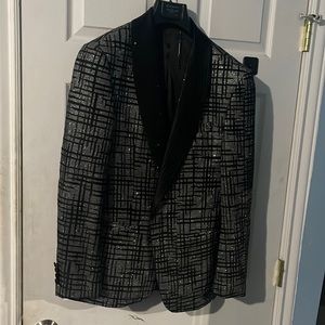 Custom made 40r/m Barabus suit jacket. Worn once, looks brand new